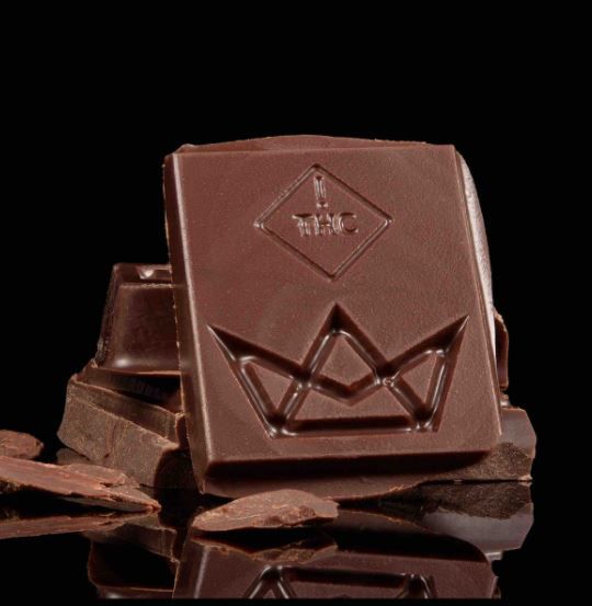 Pretzel Milk Chocolate Klutch