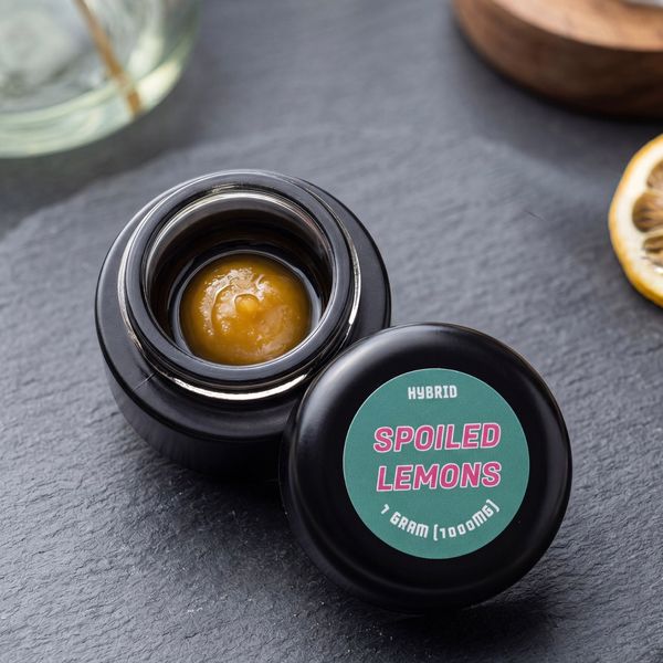 Spoiled Lemons Mixed Resin Badder