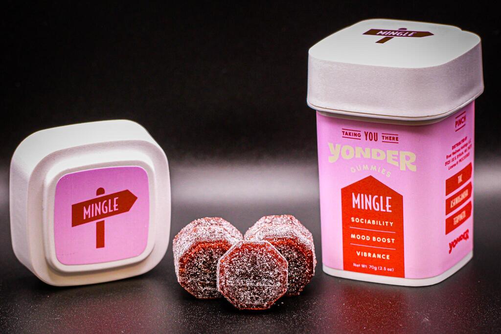 Buy Yonder Edibles Mingle | Passion Fruit Gummies 100mg [10 pcs] image