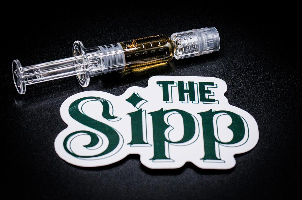 Buy The Sipp Concentrates Full Spectrum Dab Syringes | Jealousy F3 1g Syringe image