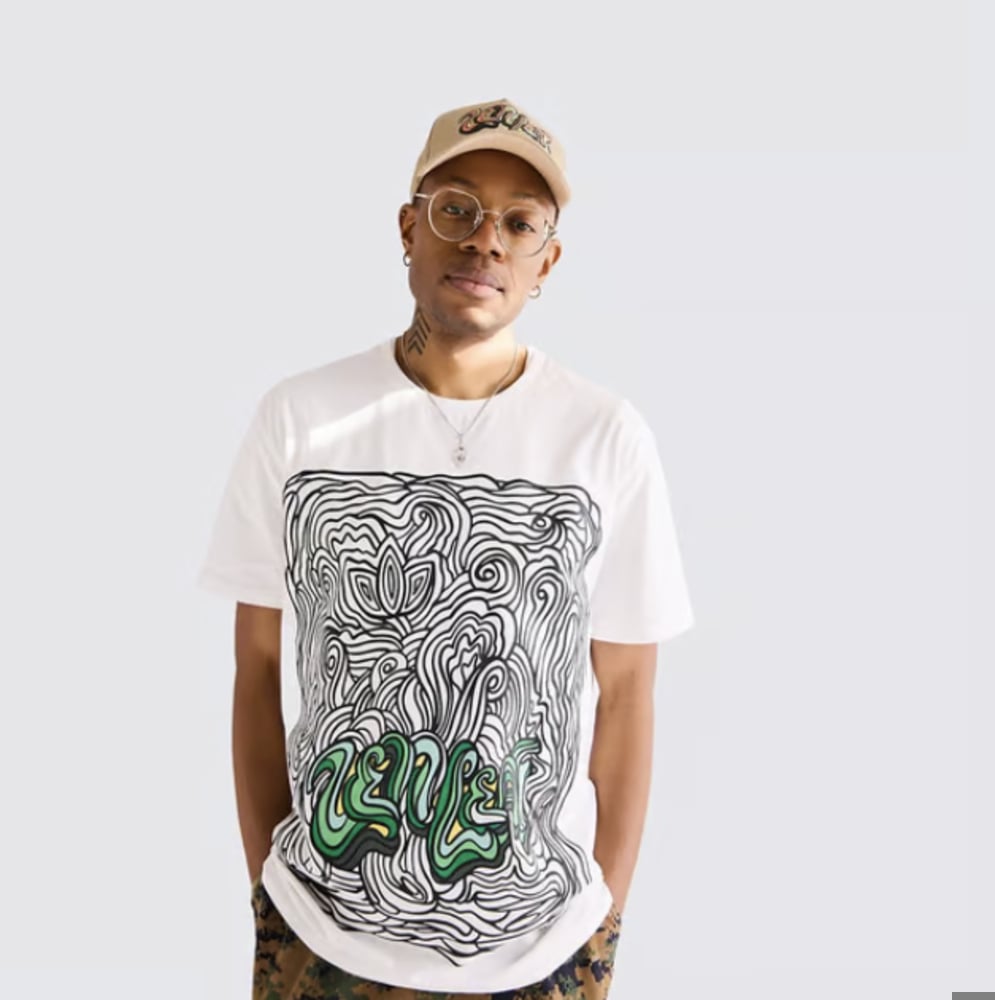 Dylan Tee White