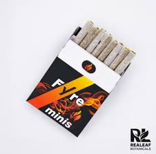 Fyre Lyte Strawberry Emberz Infused Infused Pre-Roll Pack 8 Pack | 2.4g