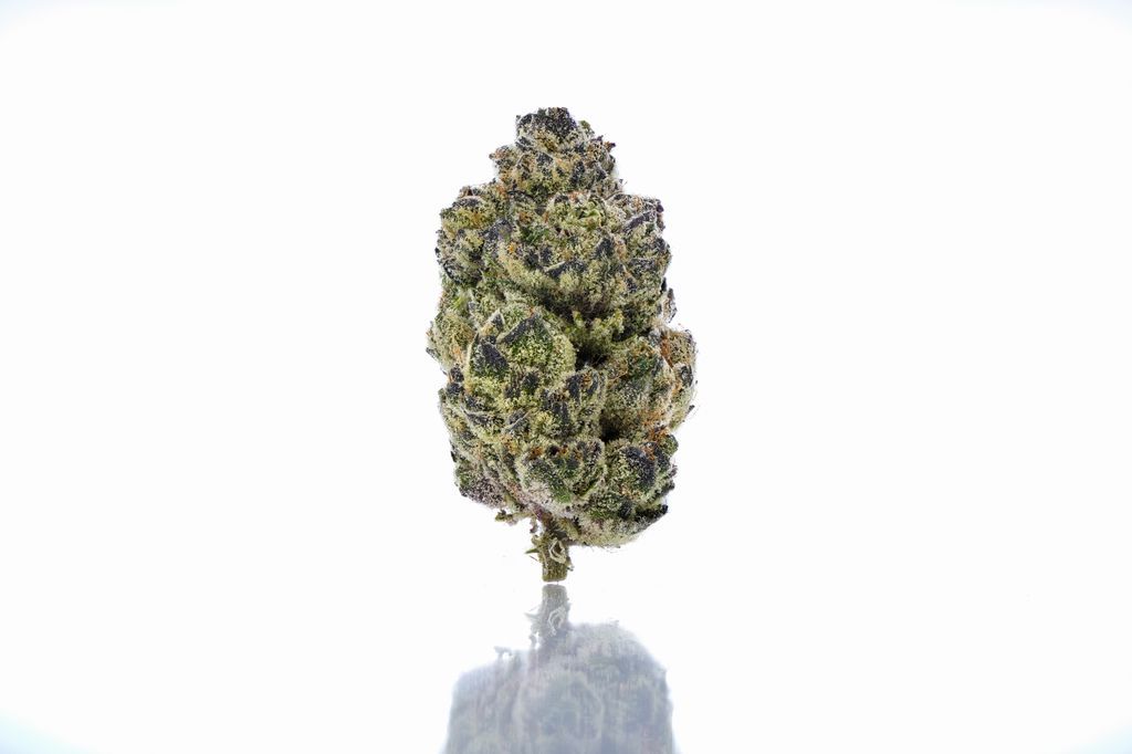 Savvy Ground Control OG Flower, 7g - image 2